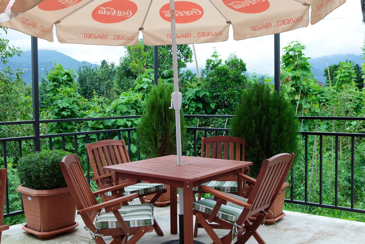 Hotel Botanica Chakvi Εξωτερικό φωτογραφία